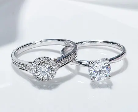 modern engagement ring london.jpg2